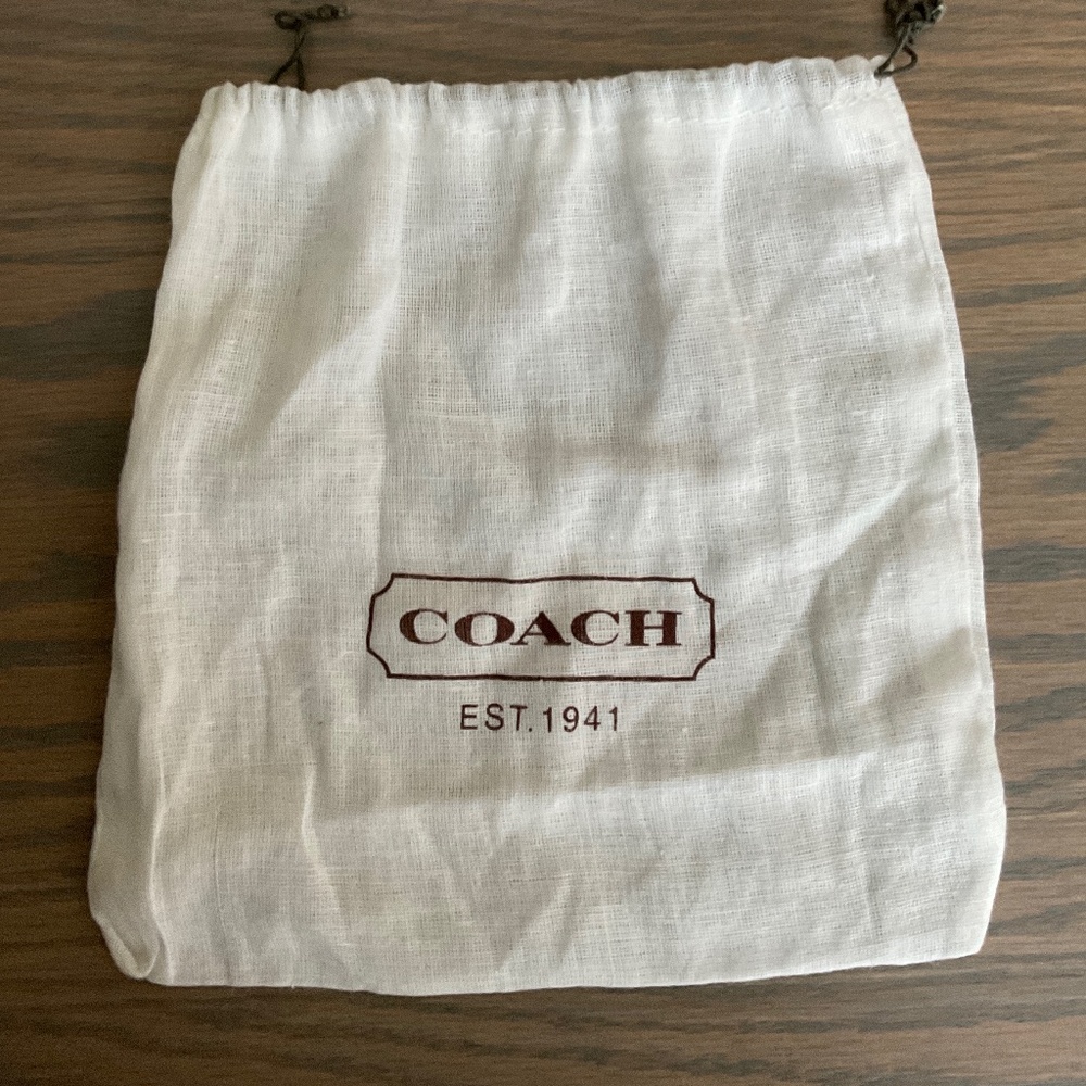 COACH DRAW STRING SMALL  DUST BAG 7 1/4”W X 7 3/4” H.  VERY GOOD CONDITION!